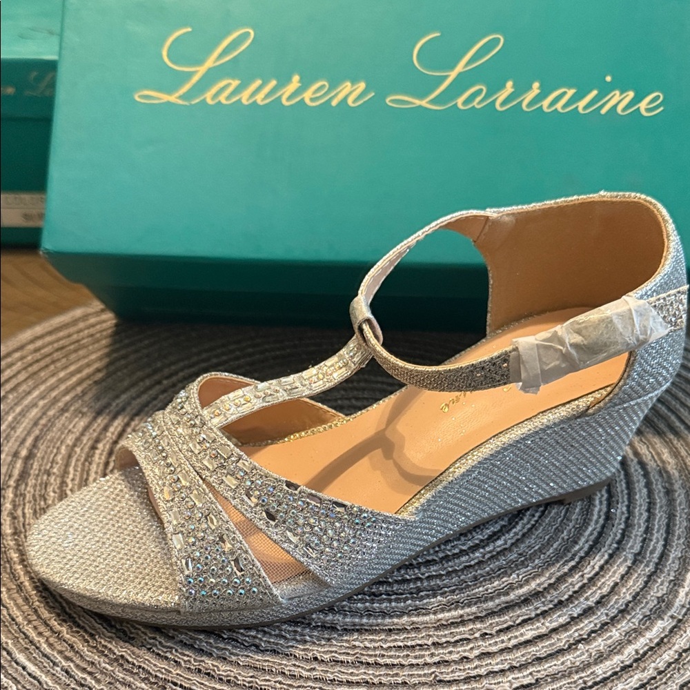 2/$25 Lauren Lorraine girls Glittering Silver Wedges new in box